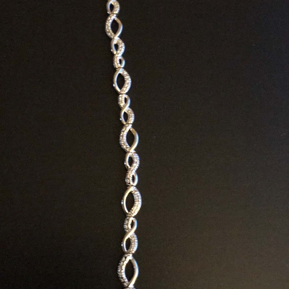 Silver‎ bracelet - Picture 2 of 3